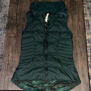 Lululemon Athletica dark green Puffer Vest